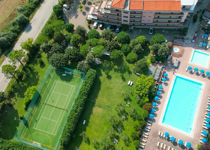 Aparthotel Costa Paradiso Lido Adriano